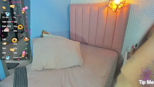 cassiehoward14 webcam