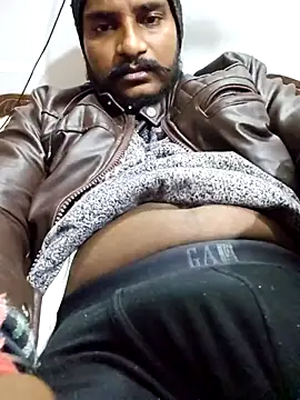 Rahulsexyboobs webcam