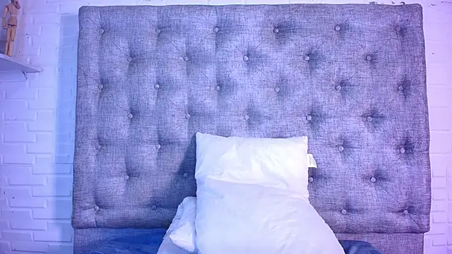 Kristin_Ramirez webcam