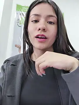 CHARLOTTE__05 webcam