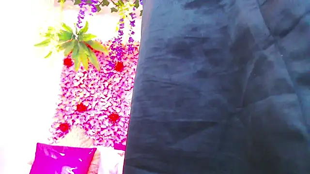 BLONDE_SEXYHOT webcam