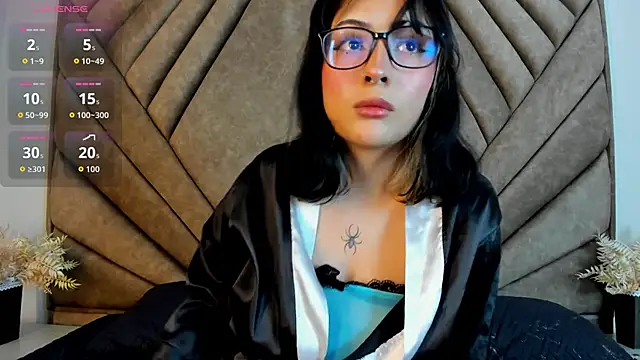 Mythical_Girl webcam