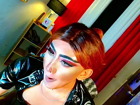 HOLLYWOOD_QUEEN_88 webcam