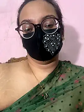 Saguphtah_Chattergy_22 webcam