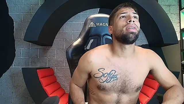 MyStrongSubmissive webcam