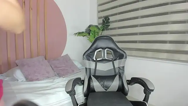 samantha_loughty webcam