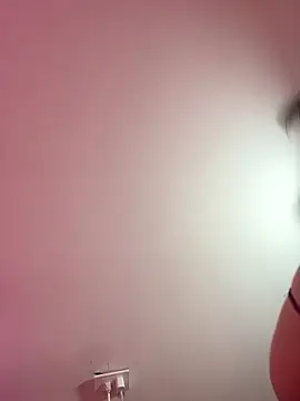 Webcam Model (ZoeBarnett)  is live.Free join now!