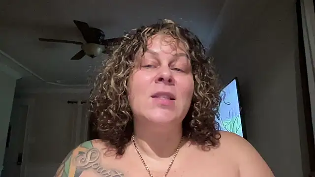 WorldsGreatestCockRater webcam