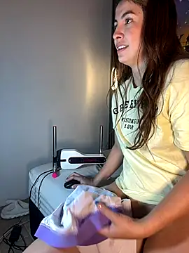 Dakota_Evanns webcam