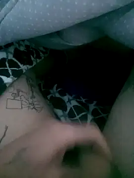 Valencianoo411 webcam