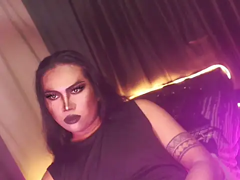 Hail_ur_Dominant webcam