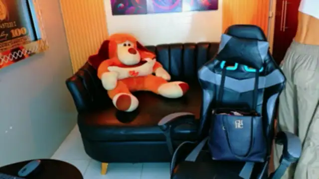 Arielle_Soren webcam