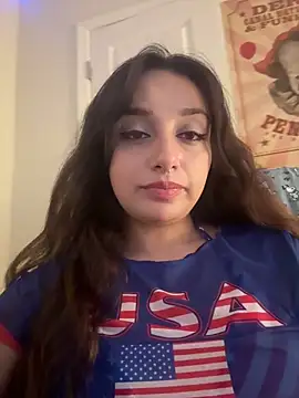 CharmingMaddie webcam