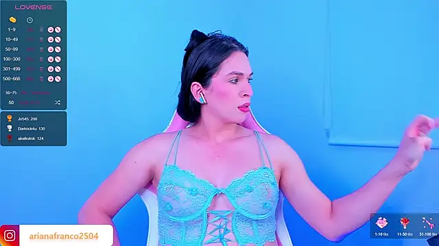 Ariana_f webcam