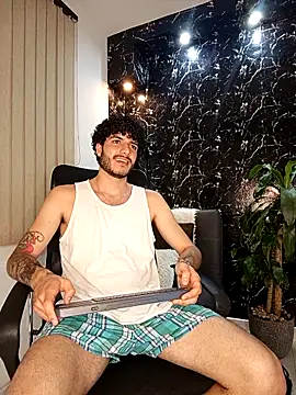 Rafael_Mendezz webcam