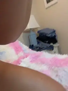 Aleesa_milfxo webcam