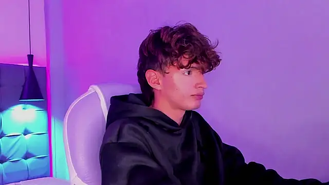 NicolasFerrer18 webcam