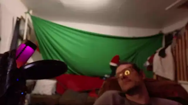 MasterDaddyCool webcam