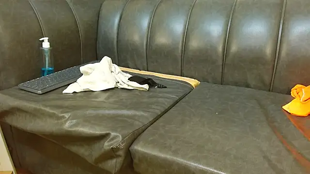 VeronicaRobles webcam