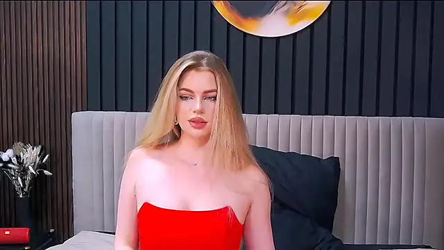 MilanaCeleste webcam