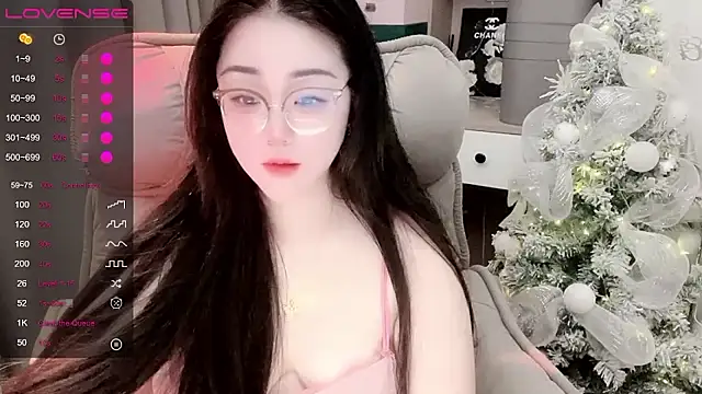 Monica-666888- webcam