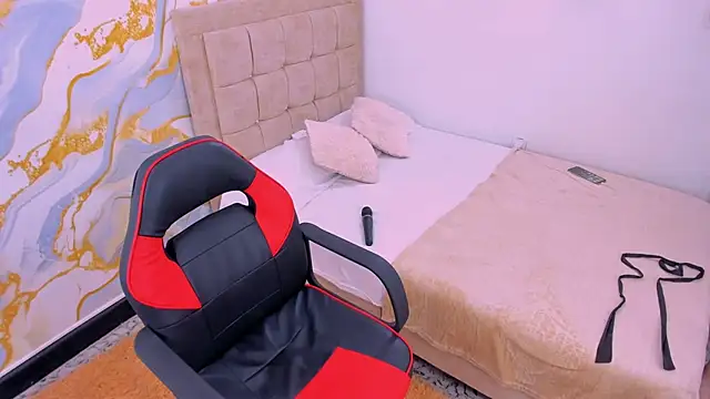 Eva_toples1990 webcam