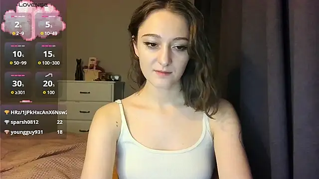 white_liillyy webcam