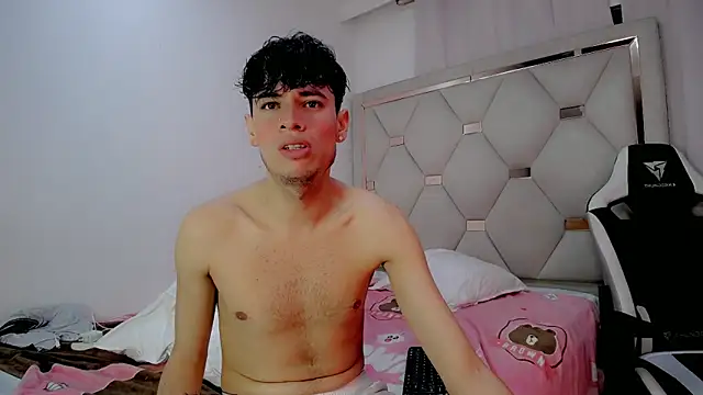 THE_VIPS_TWINK webcam