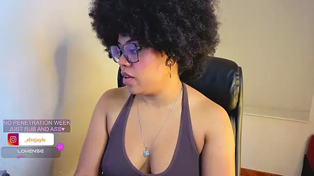 afro_jayleof webcam