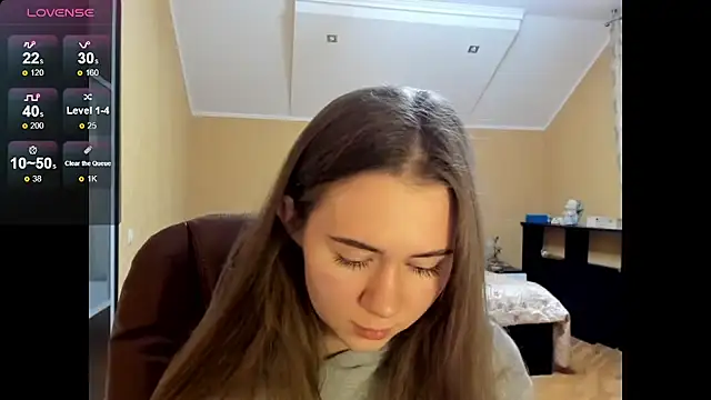 MadeleineWiliams webcam