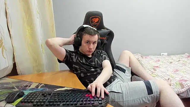 iliaskrislove webcam