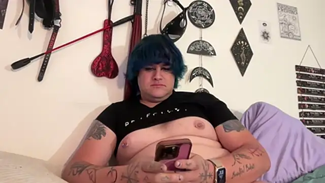 Julietserenity webcam