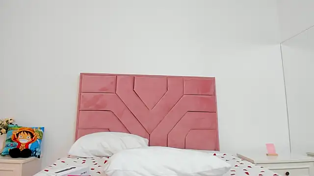 JulietteRoberts webcam