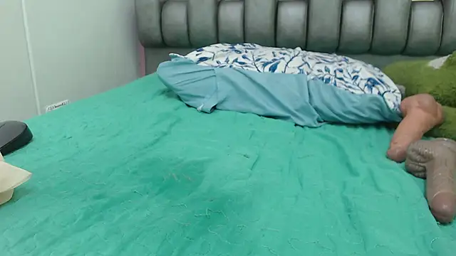 Madison_Copers webcam