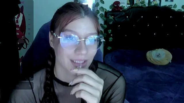 witchskarlata webcam