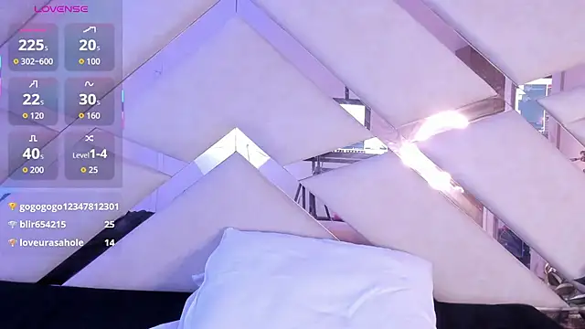 sophie_pariss webcam