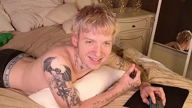 travis_clas - TRAVIS_CLAS's free webcam - UK Sex Cams