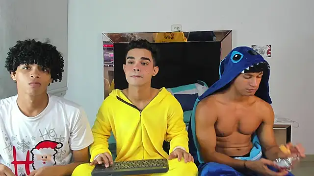 Violet_Dream2 webcam