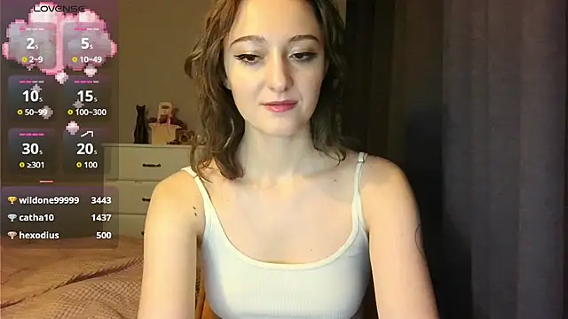 white_liillyy webcam