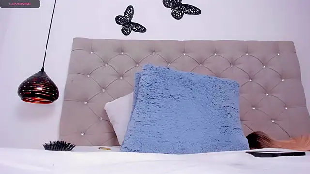 rosse_alice_ - Rosse_Alice_'s free webcam - UK Sex Cams