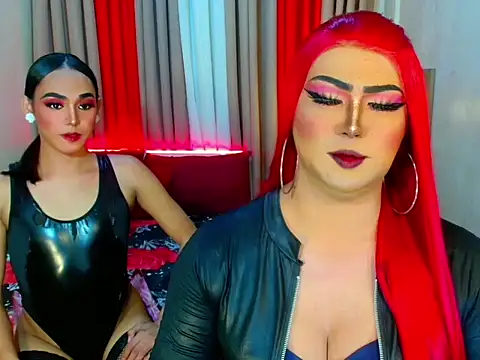 02HornyCumTrans webcam