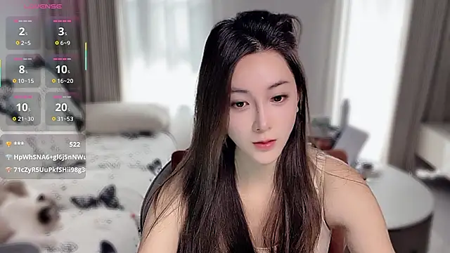 liliya_11 (F young) - 最后一币任选1个转盘菜单或小费单（300内）