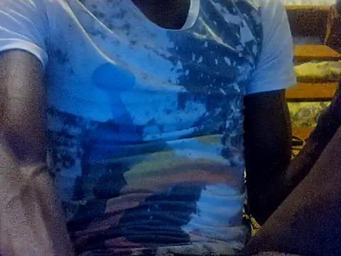 LookingLover34 webcam