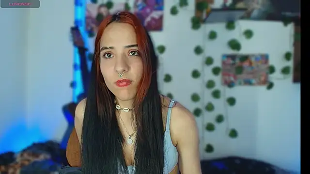 StrangeDesire webcam