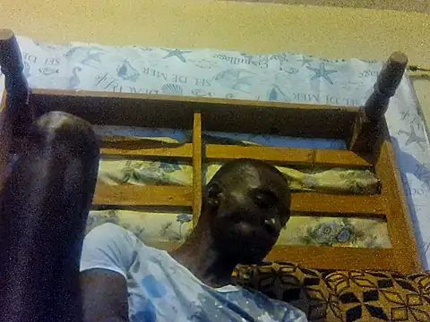 LookingLover34 webcam