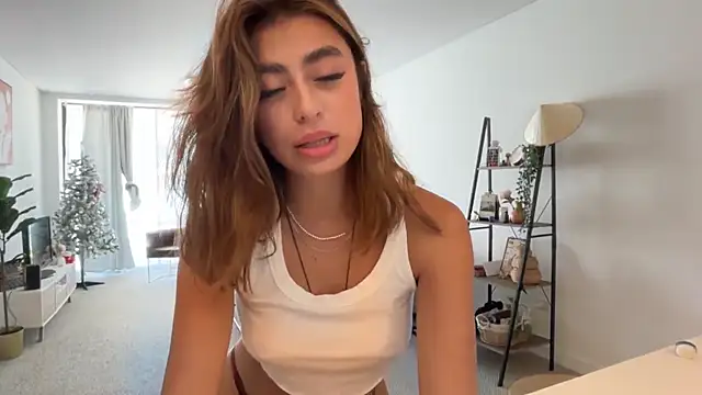 sararamirezzzxx webcam