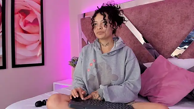 KatherineGomez webcam