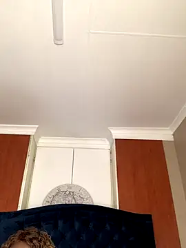 VeryGoodBadGirl1 webcam