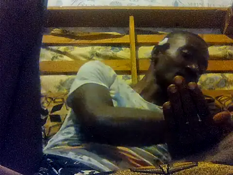 LookingLover34 webcam