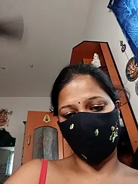 Webcam Model (Tamil_Sanjana_)  is live.Free join now!